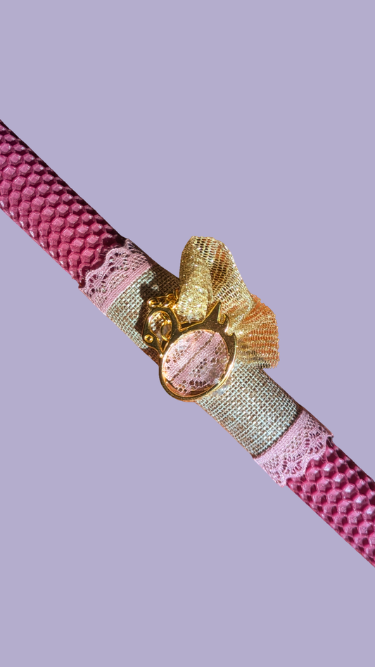 Πασχαλινή χρωματιστή λαμπάδα με μεταλικό κυκνάκι