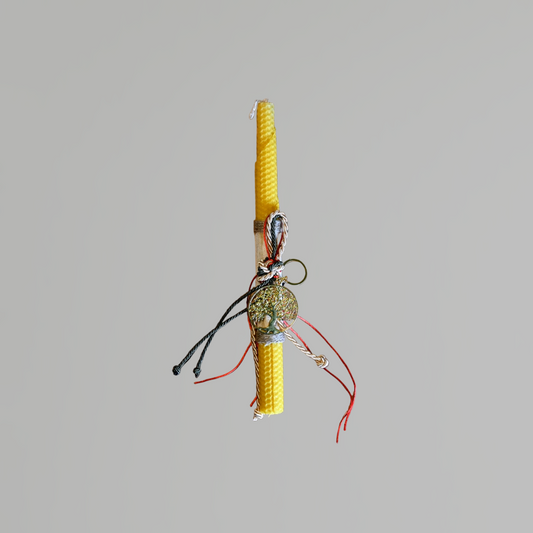 Easter candle with large metal tree of life keychain