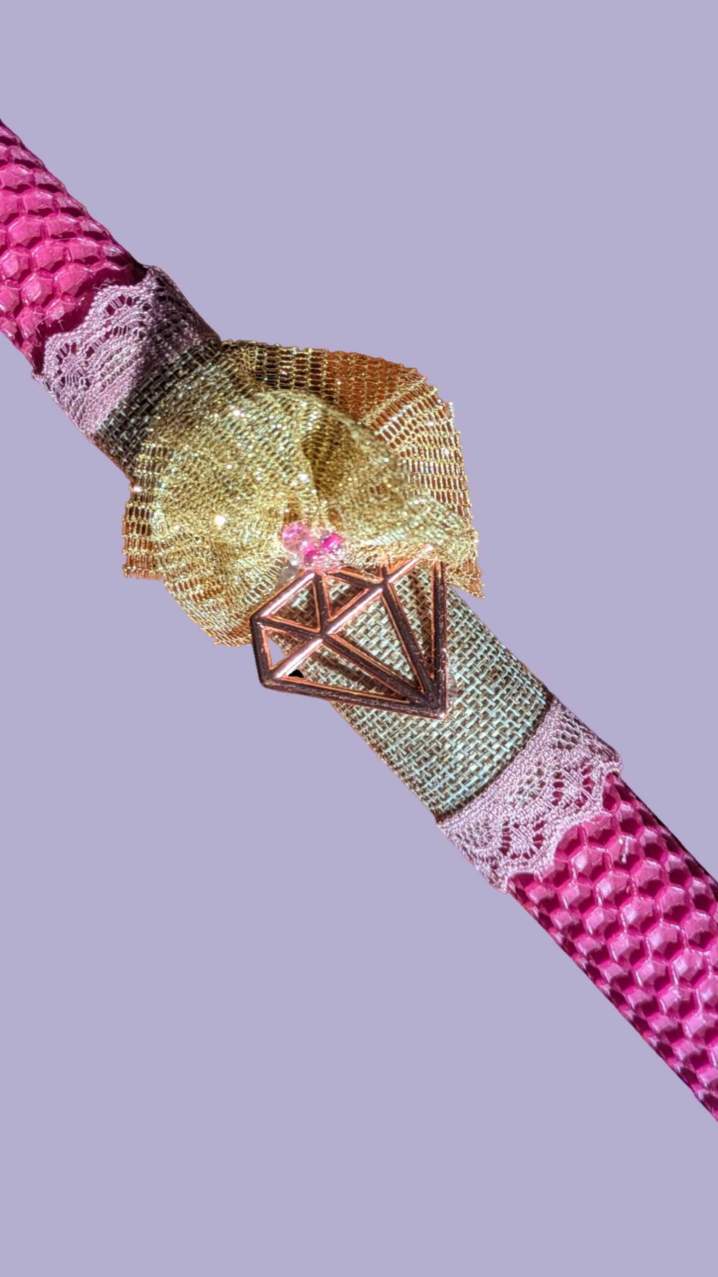 Πασχαλινή χρωματιστή λαμπάδα με μεταλικό διακοσμητικό διαμαντάκι