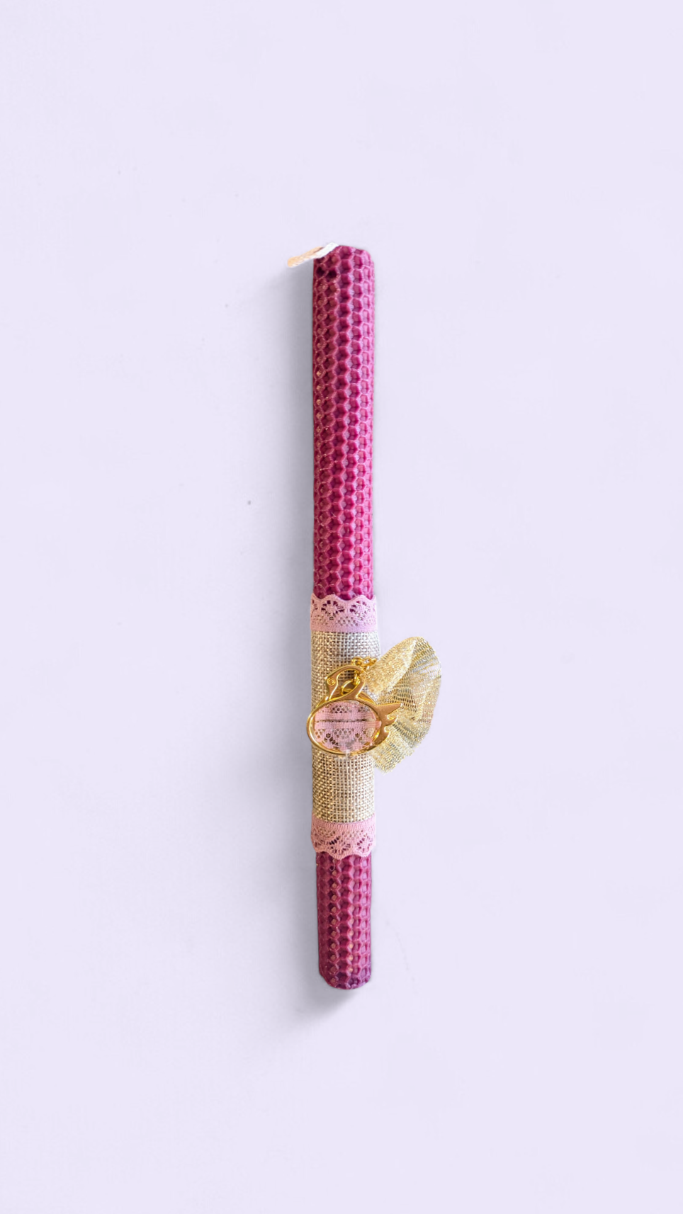 Easter colored candle with metal swan keychain