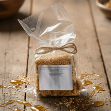 Load image into Gallery viewer, Χειροποίητο παστέλι με μέλι, σουσάμι, αλάτι και τρούφα
